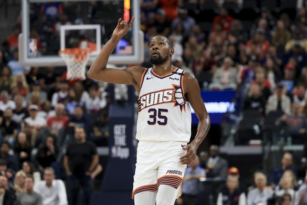 还是在场上 还是在场上